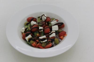 Салат греческий